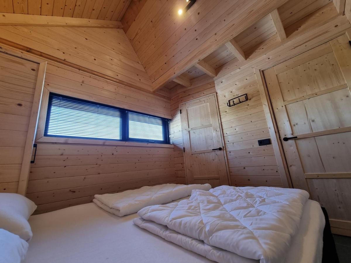 Chalet Met Sauna En Airconditioning Sint-Annaland Eksteriør bilde